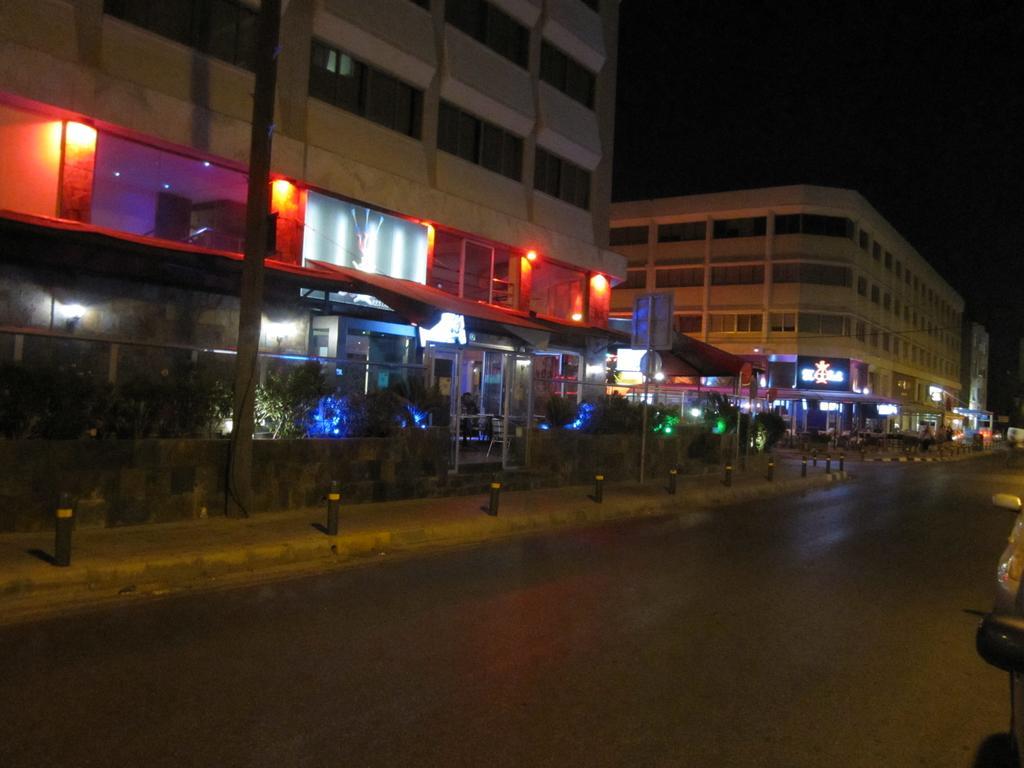 Penelope Central Nicosia Esterno foto